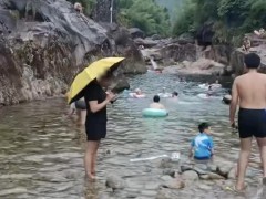 江西一河道涨水，祖孙三人被冲走不幸身亡